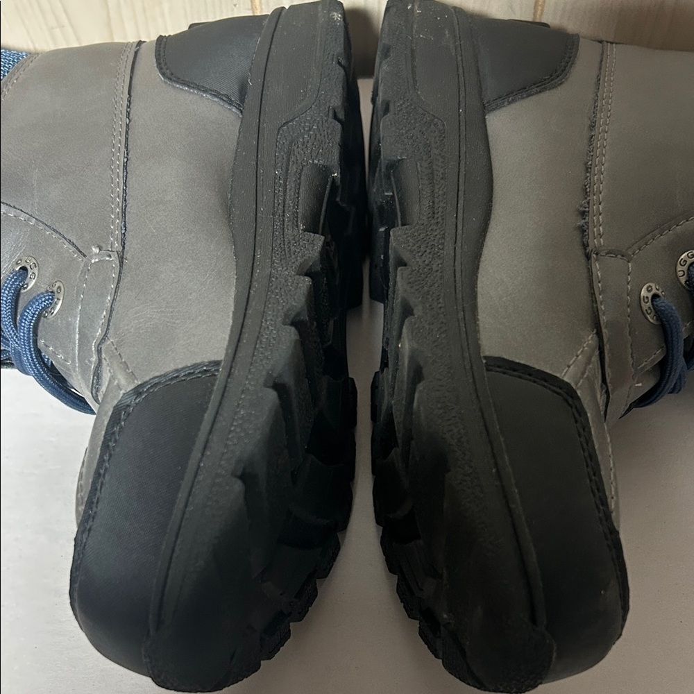 UGG Kids Snow Boots Size 2 Waterproof Shearling Lined Blue Gray Boots - Picture 7 of 11